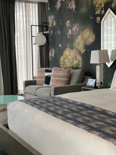 Pender Suite - Dividend Floor