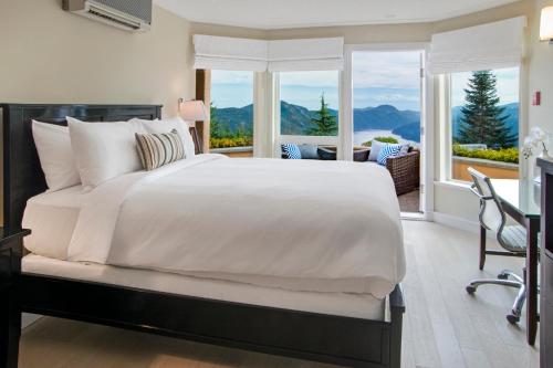 Classic Double Room with view