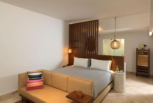 ME+ Master Suite ocean Front