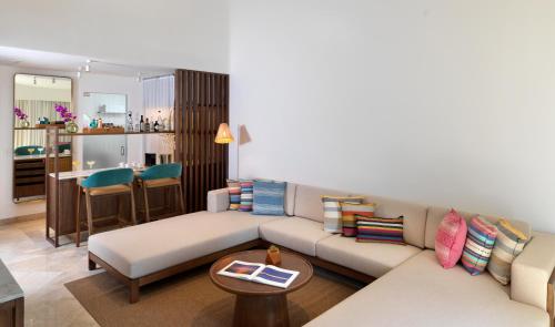 Studio ME+ Suite (3 adults)