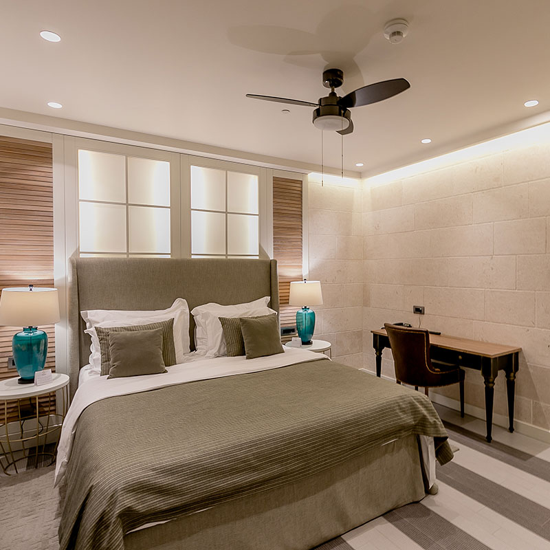 One Bedroom Apartment sea view