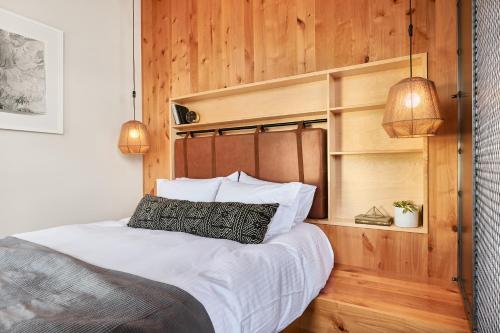 Mountain Queen Balcony Suite